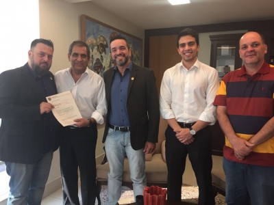 Presidente da FEPOLNORTE participa de reunião em Brasília com lideranças sindicais sobre aposentadoria especial.